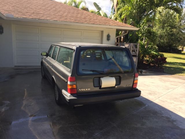 1992 Volvo 240 Wagon - photo 13