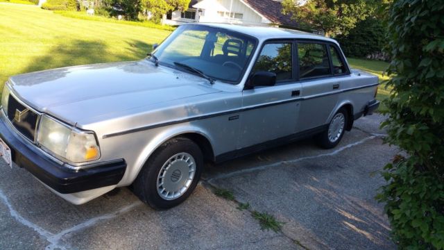 1992 Volvo 240 - photo 4