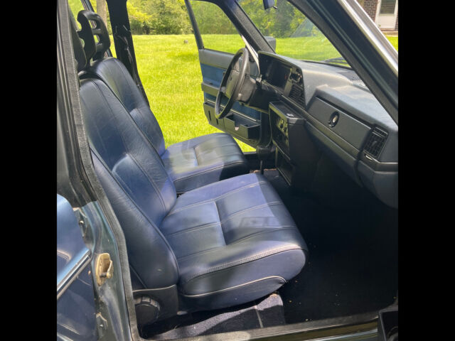 1987 Volvo 240 - photo 11