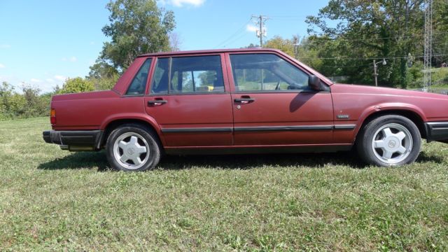 1987 Volvo 740 Deep Red-Burgundy - photo 10