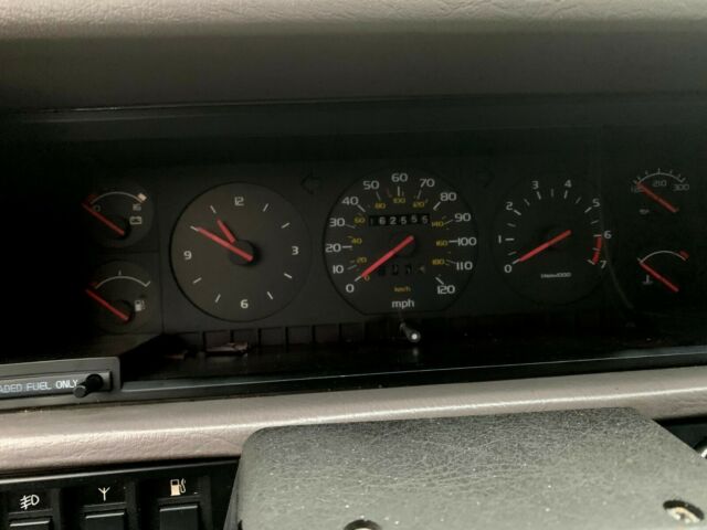 1989 Volvo 740 - photo 9