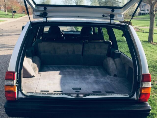 1993 Volvo 940 - photo 9