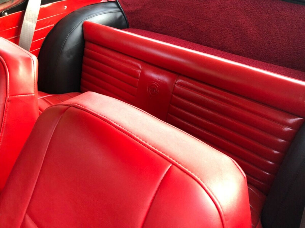 1965 Volvo P1800 Coupe - photo 9