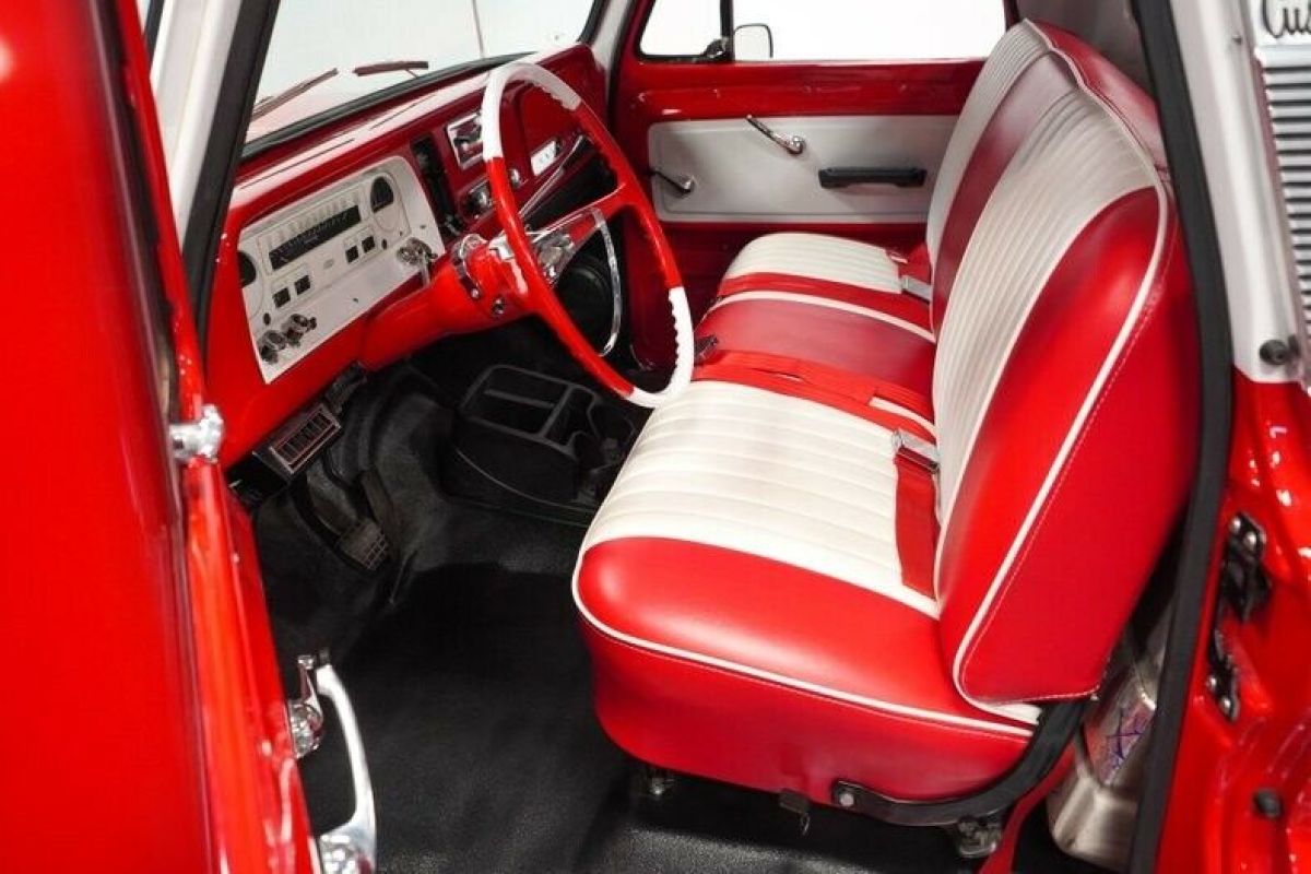 1965 Chevrolet C-10 1/2 ton - photo 5