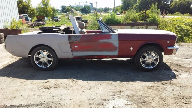 1965 Ford Mustang CONVERTIBLE - photo 3