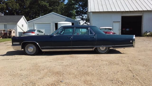 1966 Cadillac Fleetwood TRIM COMPLETE - photo 2