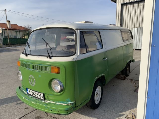 1977 Volkswagen Bus/Vanagon
