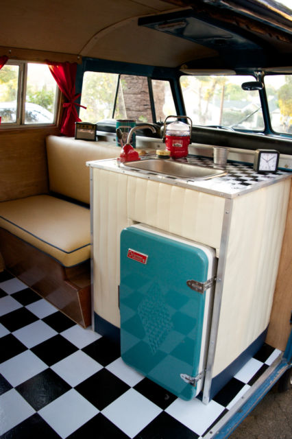 VW 1963 desirable RETRO CAMPER BUS 1963 Volkswagen Bus/Vanagon Camper