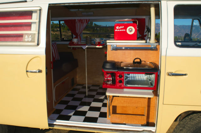 1971 Volkswagen Bus/Vanagon CAMPER - photo 12