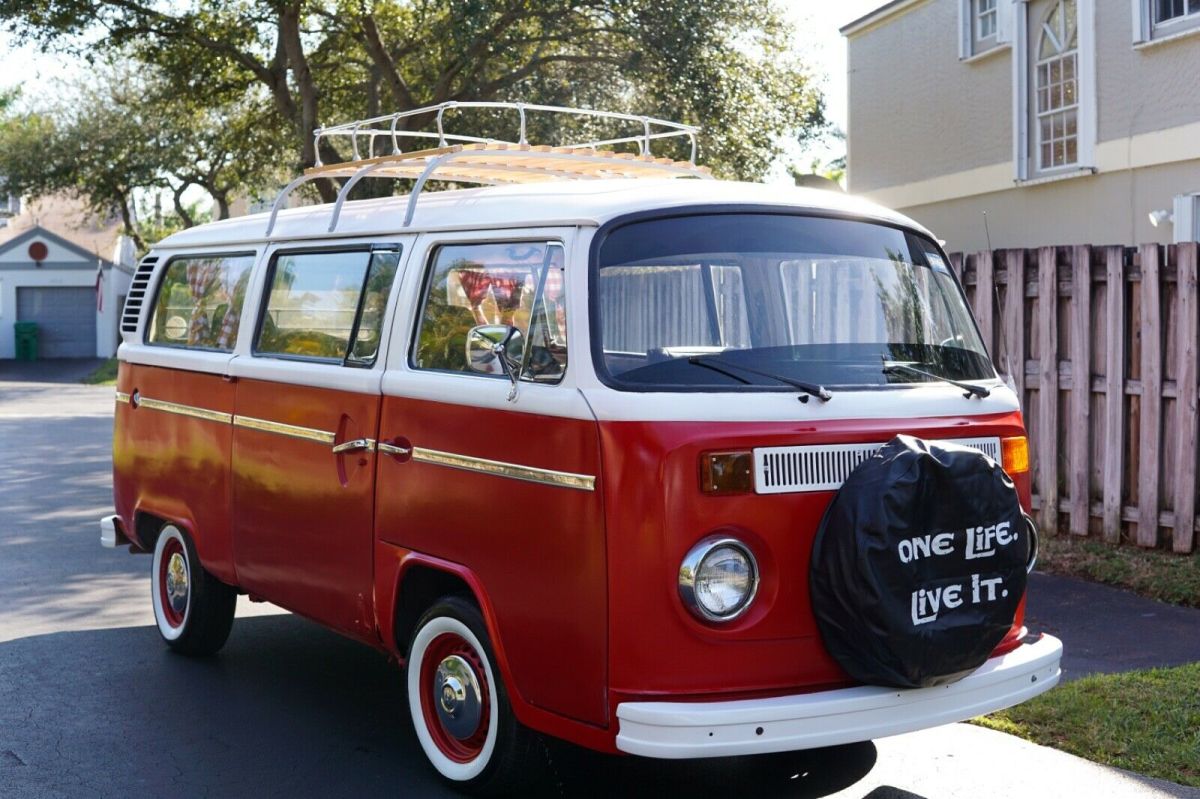 1977 Volkswagen Bus/Vanagon - photo 2