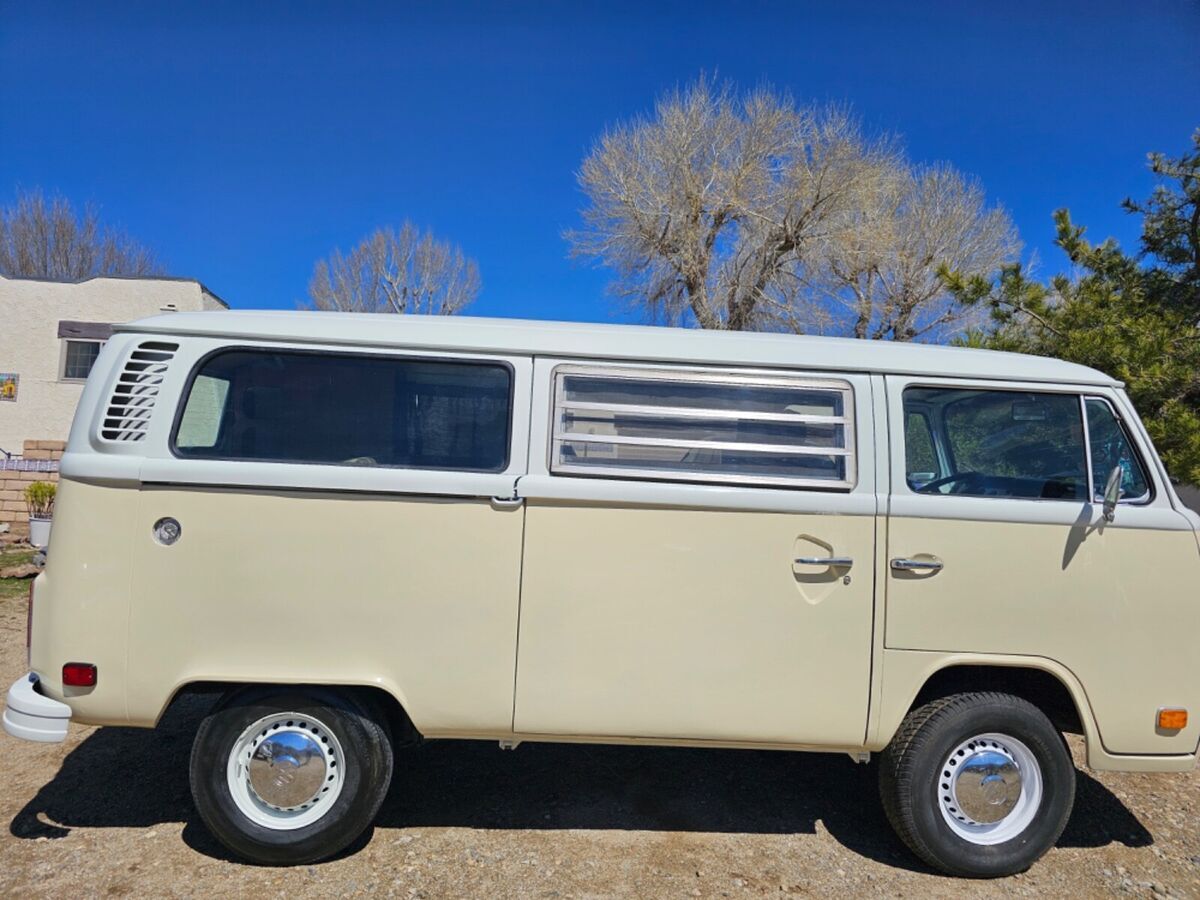 1977 Volkswagen Bus/Vanagon - photo 8