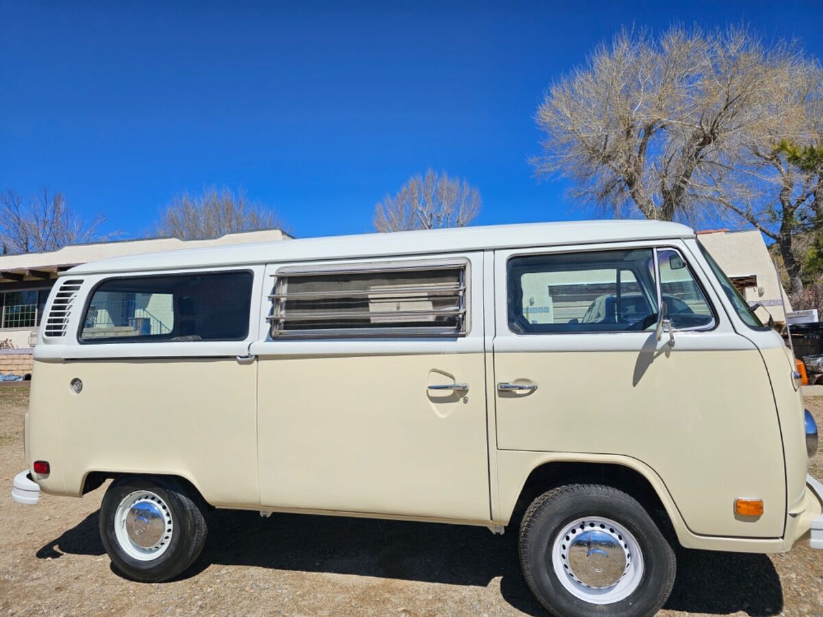 1977 Volkswagen Bus/Vanagon - photo 9