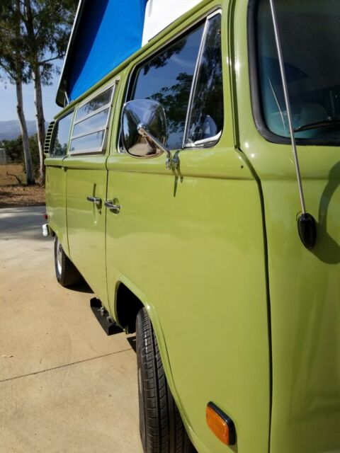 1977 Volkswagen Bus/Vanagon CAMPER - photo 6