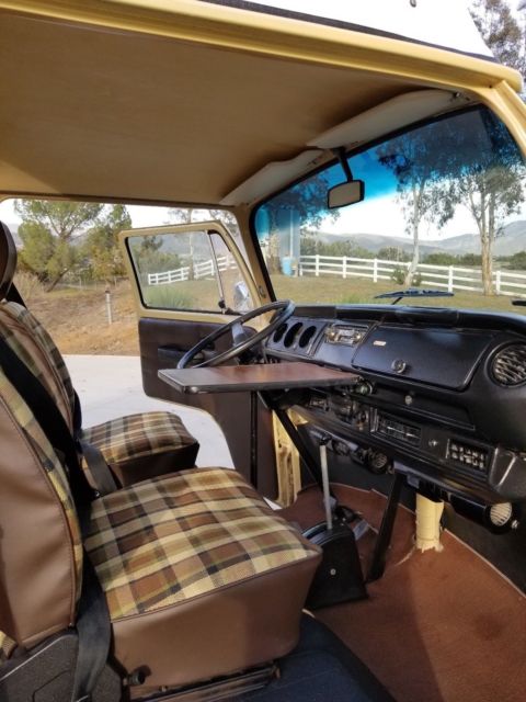 1978 Volkswagen Bus/Vanagon CAMPER - photo 13