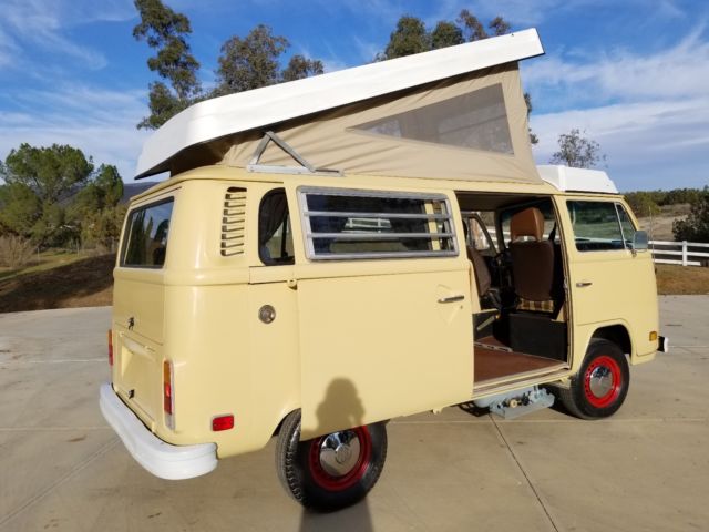 1978 Volkswagen Bus/Vanagon CAMPER - photo 3