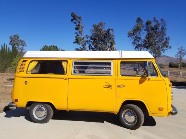 1976 Volkswagen Bus/Vanagon CAMPER - photo 4