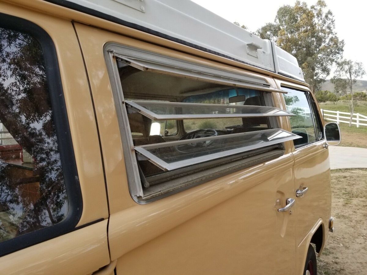1979 Volkswagen Bus/Vanagon CAMPER - photo 7