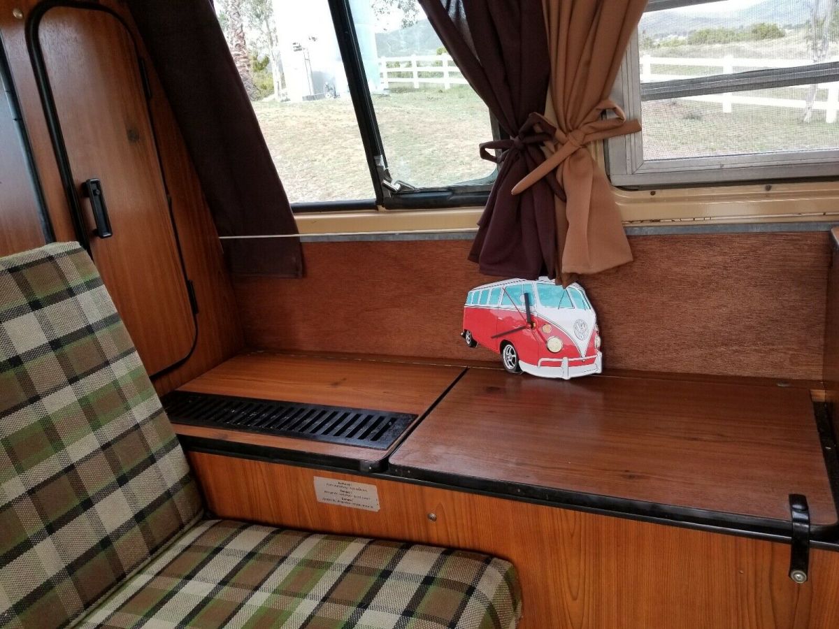 1979 Volkswagen Bus/Vanagon CAMPER - photo 9
