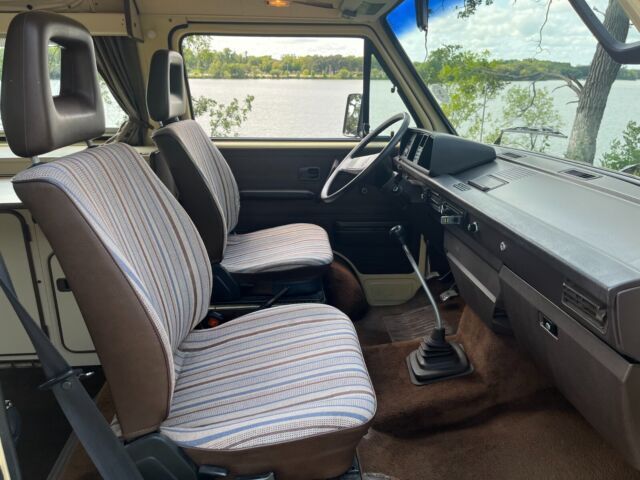 1983 Volkswagen Bus/Vanagon - photo 10