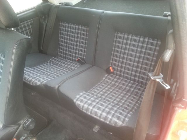 1992 Volkswagen Cabrio Karmann - photo 6