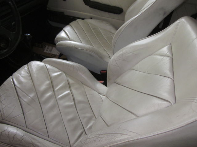 1989 Volkswagen Cabrio - photo 7