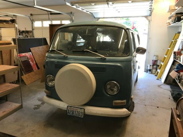 1971 Volkswagen Bus/Vanagon camper - photo 3