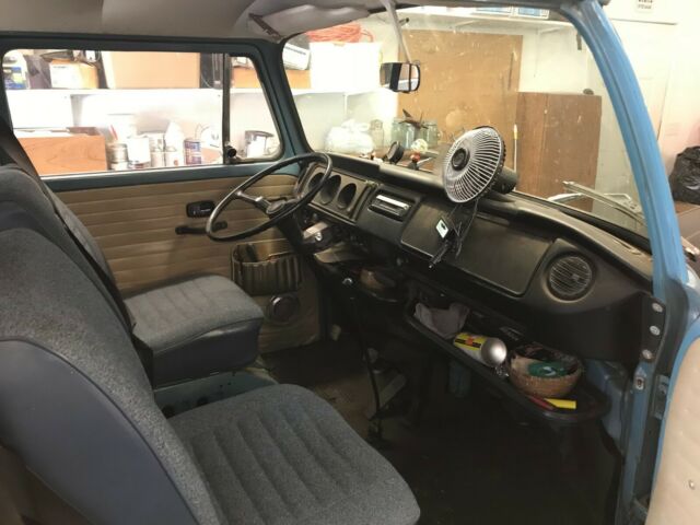 1971 Volkswagen Bus/Vanagon camper - photo 6