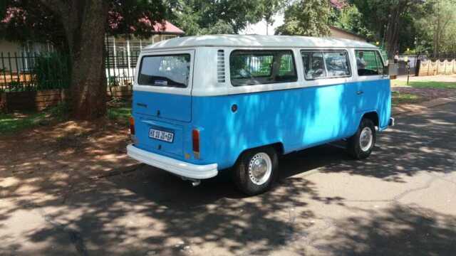 1976 Volkswagen Bus/Vanagon Powder Blue, white interior - photo 10