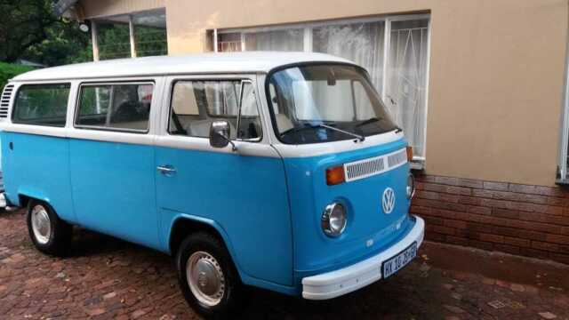 1976 Volkswagen Bus/Vanagon Powder Blue, white interior - photo 11