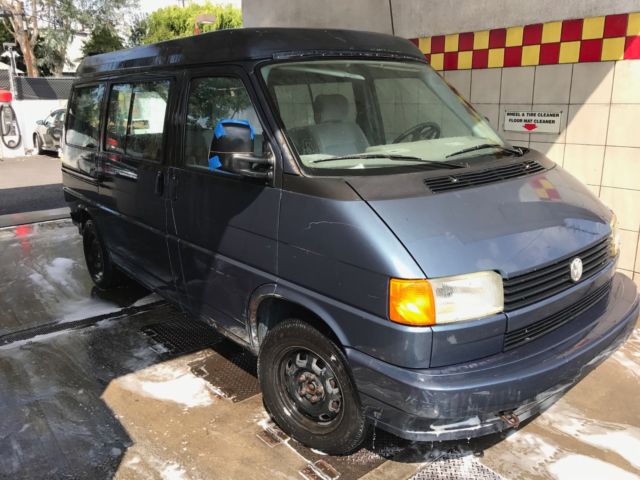 VW Eurovan 1993 MV Pop-top Low Miles one-owner yard-find 1993 Volkswagen EuroVan some dings