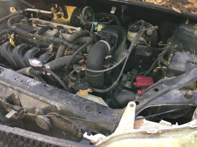 1985 Volkswagen Golf 2 and 4 door cars - photo 8