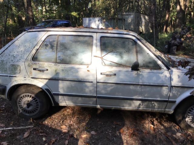 1985 Volkswagen Golf 2 and 4 door cars - photo 6