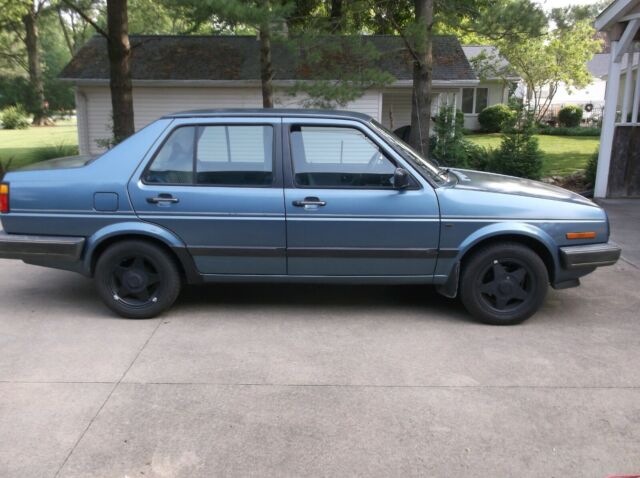1989 Volkswagen Jetta - photo 3