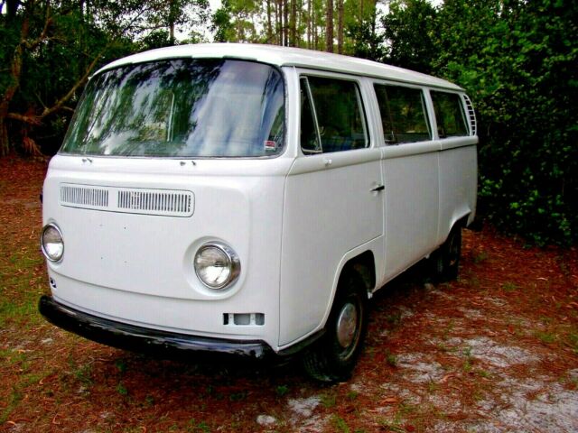1972 Volkswagen Bus/Vanagon - photo 3