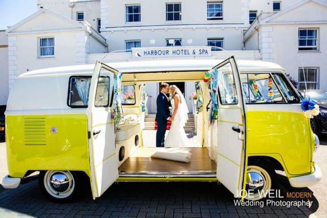 1961 Volkswagen Bus/Vanagon Cream and Yellow - photo 2