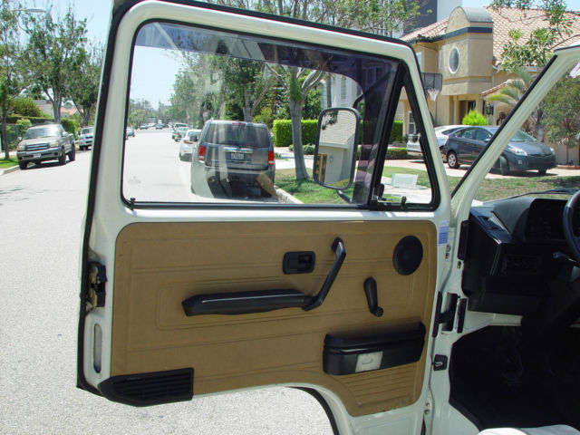1988 Volkswagen Bus/Vanagon Caravelle Syncro - photo 12