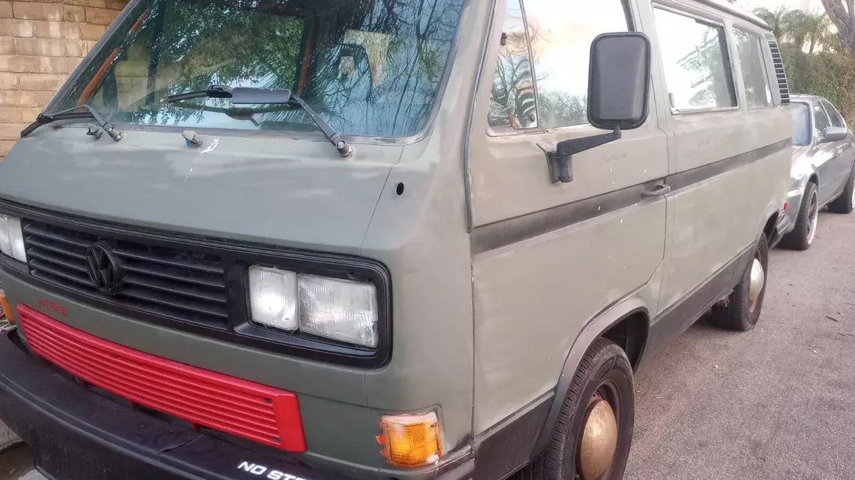 vw vanagon 1990 lived in rust free So. Cal. Never any accidents Runs Excellent! 1990 Volkswagen Bus/Vanagon
