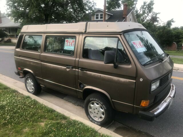 VW Vanagon Weekender 1985 Volkswagen Bus/Vanagon