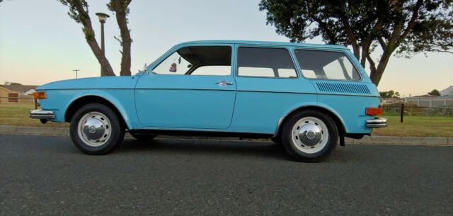 VW VARIANT 412 (Carburetors) not fuel injection 1973 Volkswagen Beetle - Classic VINYL