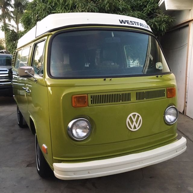 VW Westfalia Bus 1979 Volkswagen Bus/Vanagon