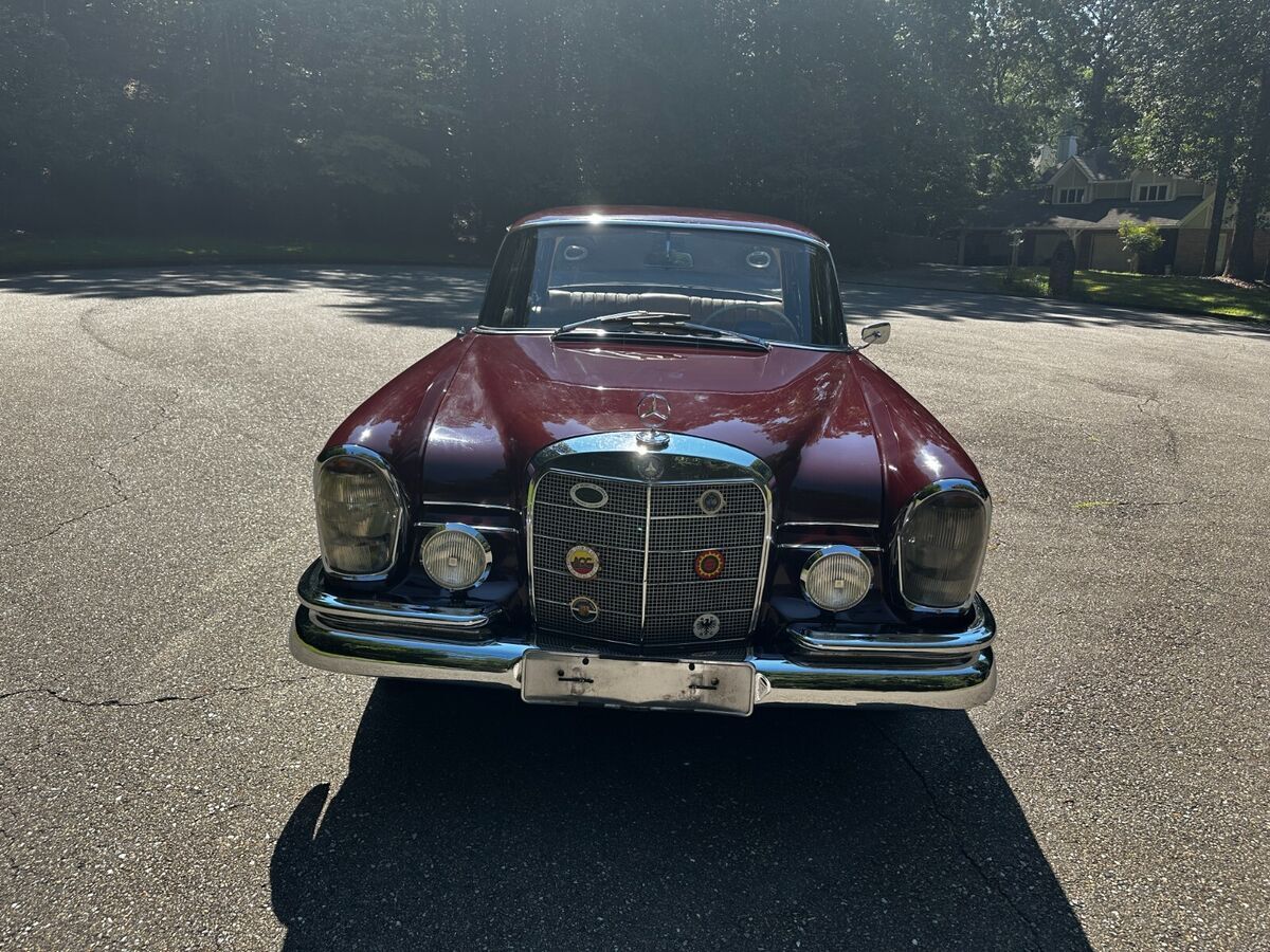 1964 Mercedes-Benz 200-Series - photo 6