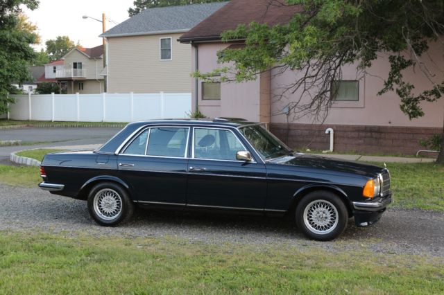 1982 Mercedes-Benz E-Class - photo 3