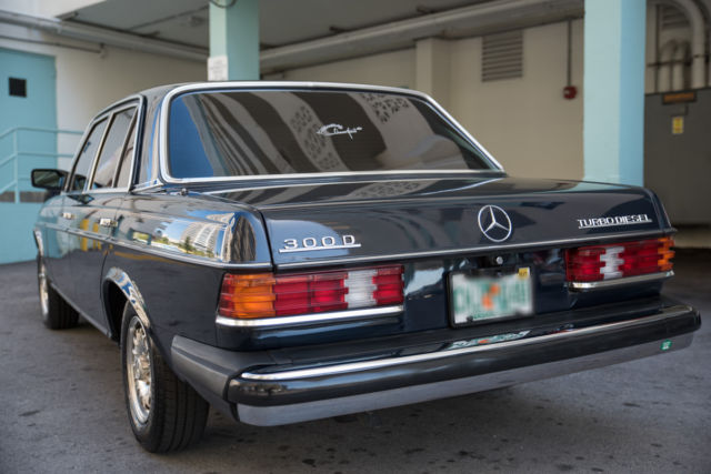 1985 Mercedes-Benz 300-Series Sedan - photo 5