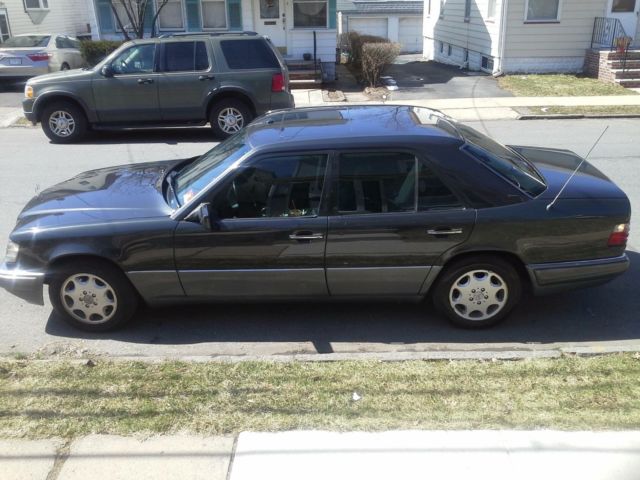 W124 1994 E-320.... Classic Lots of Add on New Parts 1994 Mercedes-Benz E-Class W124