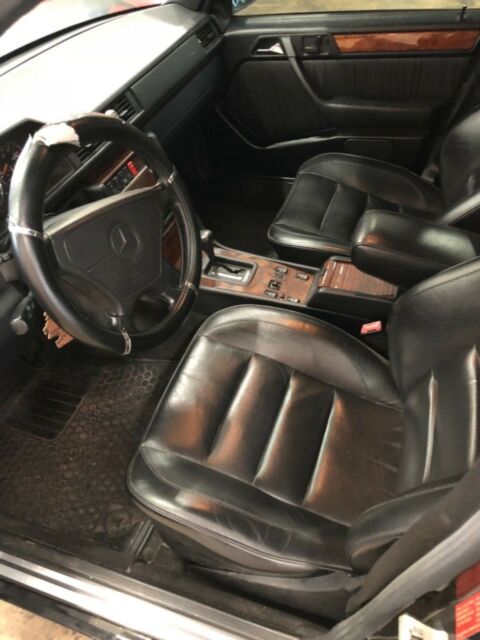 1992 Mercedes-Benz E-Class W124 - photo 3