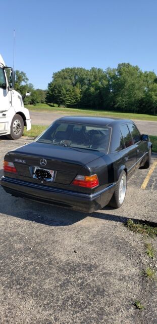 1992 Mercedes-Benz E-Class W124 - photo 9