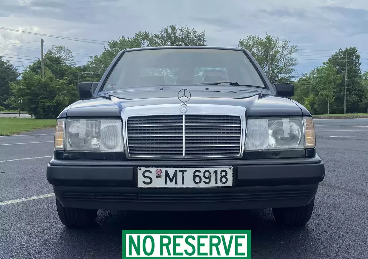 W124 Euro Features - No Reserve! 1988 Mercedes-Benz E-Class 300 E-Class