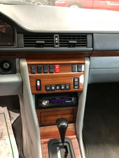 1994 Mercedes-Benz E-Class W124 - photo 3