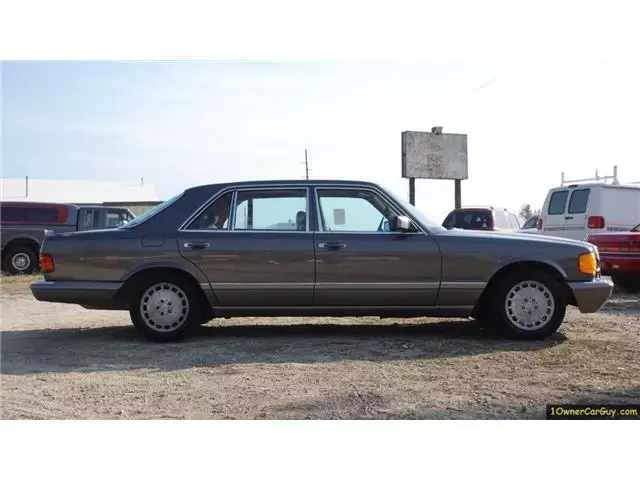 1986 Mercedes-Benz 500-Series W126 560SEL 420SEL Saloon - photo 12