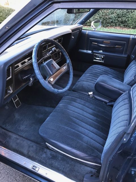 1988 Oldsmobile Custom Cruiser - photo 11